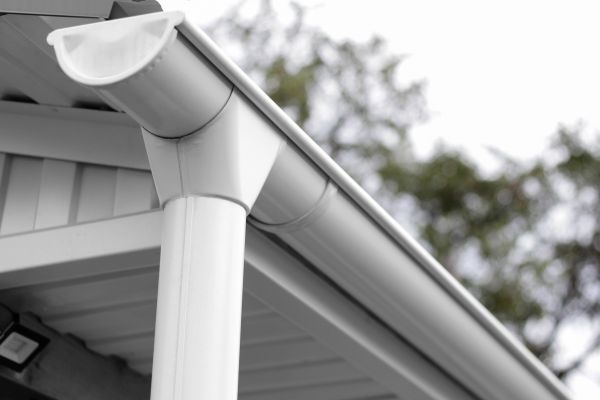 Half Round Gutter Replacement in Hayesville